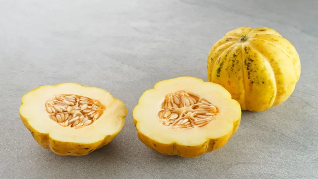 7 Manfaat Buah Blewah untuk Kesehatan